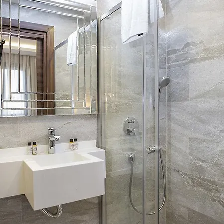 Long Hotel Estambul