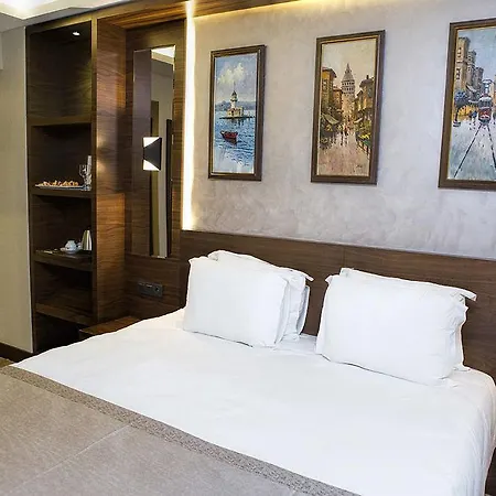 Long 3* Estambul