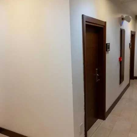 Ξενοδοχείο Long