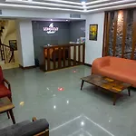 Long Hotel 3*