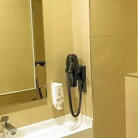 Long Hotel 3*