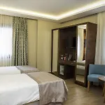Long 3* Provincia di Istanbul