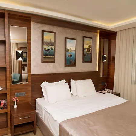 Long Hotel 3*