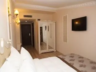 Long 3* Provincia di Istanbul