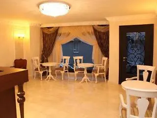 Long Hotel 3*