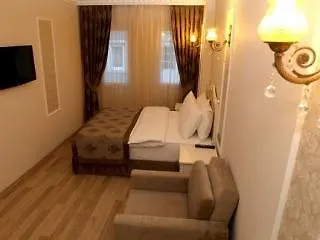 Long Hotel Istanboel